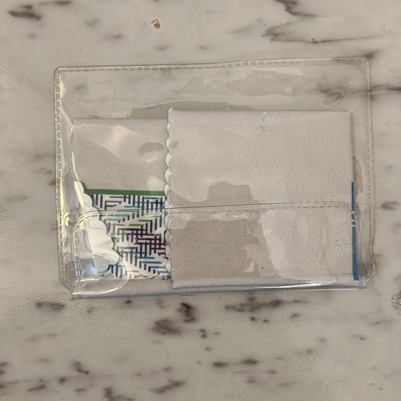Phone Credit Card Holders and Microfiber Glass Lens Cleaning Cloth - Picture 5 of 5
